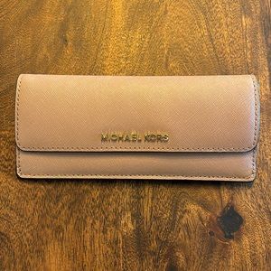 Michael Kors Women’s Wallet